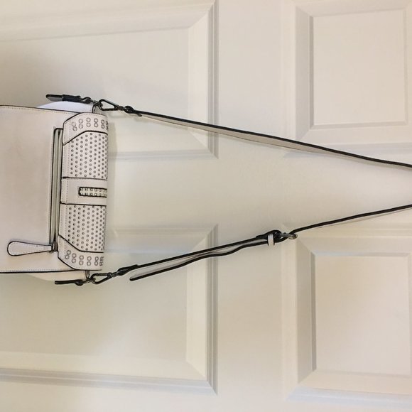 NIKKY USA Embellished White Bag - Picture 2 of 4